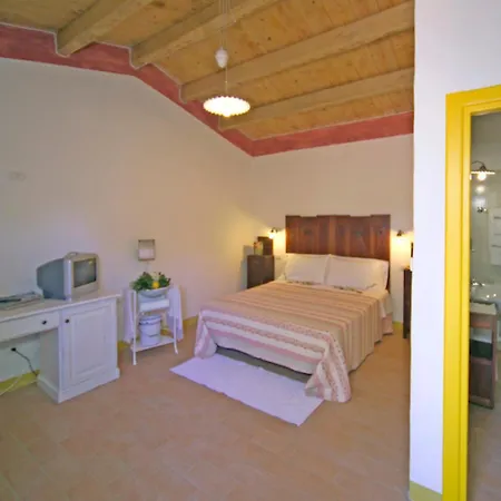 Feriegård Sa Crescia Ezza